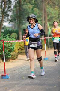 BIB: 40462
                            <button type="button" onclick="openModal(9486566)" class="btn btn-primary btn-sm float-right btn-popup" data-toggle="modal" data-target=".modal-high-quality">
                        <i class="fas fa-shopping-cart"></i> Add to Cart
                    </button>
                                            <button type="button" onclick="isThisMe(9486566, true)" class="btn btn-success btn-sm float-right btn-popup btn-isme hidden" data-toggle="tooltip" data-placement="bottom" title="นี่คือรูปของคุณใช่ไหม คลิกที่นี่เพื่อเอาเข้าอัลบั้ม">
                        <i class="fas fa-plus"></i> Add to album
                    </button>
                    <button type="button" onclick="isThisMe(9486566, false)" class="btn btn-warning btn-sm float-right btn-popup btn-isnotme hidden">
                        <i class="fas fa-ban"></i> Remove from album
                    </button>