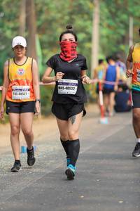 BIB: 40922, 40527
                            <button type="button" onclick="openModal(9485572)" class="btn btn-primary btn-sm float-right btn-popup" data-toggle="modal" data-target=".modal-high-quality">
                        <i class="fas fa-shopping-cart"></i> Add to Cart
                    </button>
                                            <button type="button" onclick="isThisMe(9485572, true)" class="btn btn-success btn-sm float-right btn-popup btn-isme hidden" data-toggle="tooltip" data-placement="bottom" title="นี่คือรูปของคุณใช่ไหม คลิกที่นี่เพื่อเอาเข้าอัลบั้ม">
                        <i class="fas fa-plus"></i> Add to album
                    </button>
                    <button type="button" onclick="isThisMe(9485572, false)" class="btn btn-warning btn-sm float-right btn-popup btn-isnotme hidden">
                        <i class="fas fa-ban"></i> Remove from album
                    </button>