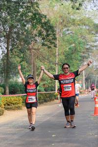 BIB: 47301
                            <button type="button" onclick="openModal(9487605)" class="btn btn-primary btn-sm float-right btn-popup" data-toggle="modal" data-target=".modal-high-quality">
                        <i class="fas fa-shopping-cart"></i> Add to Cart
                    </button>
                                            <button type="button" onclick="isThisMe(9487605, true)" class="btn btn-success btn-sm float-right btn-popup btn-isme hidden" data-toggle="tooltip" data-placement="bottom" title="นี่คือรูปของคุณใช่ไหม คลิกที่นี่เพื่อเอาเข้าอัลบั้ม">
                        <i class="fas fa-plus"></i> Add to album
                    </button>
                    <button type="button" onclick="isThisMe(9487605, false)" class="btn btn-warning btn-sm float-right btn-popup btn-isnotme hidden">
                        <i class="fas fa-ban"></i> Remove from album
                    </button>