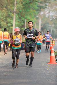 BIB: 48475, 45079
                            <button type="button" onclick="openModal(9485299)" class="btn btn-primary btn-sm float-right btn-popup" data-toggle="modal" data-target=".modal-high-quality">
                        <i class="fas fa-shopping-cart"></i> Add to Cart
                    </button>
                                            <button type="button" onclick="isThisMe(9485299, true)" class="btn btn-success btn-sm float-right btn-popup btn-isme hidden" data-toggle="tooltip" data-placement="bottom" title="นี่คือรูปของคุณใช่ไหม คลิกที่นี่เพื่อเอาเข้าอัลบั้ม">
                        <i class="fas fa-plus"></i> Add to album
                    </button>
                    <button type="button" onclick="isThisMe(9485299, false)" class="btn btn-warning btn-sm float-right btn-popup btn-isnotme hidden">
                        <i class="fas fa-ban"></i> Remove from album
                    </button>