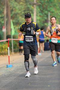 BIB: 40978
                            <button type="button" onclick="openModal(9485538)" class="btn btn-primary btn-sm float-right btn-popup" data-toggle="modal" data-target=".modal-high-quality">
                        <i class="fas fa-shopping-cart"></i> Add to Cart
                    </button>
                                            <button type="button" onclick="isThisMe(9485538, true)" class="btn btn-success btn-sm float-right btn-popup btn-isme hidden" data-toggle="tooltip" data-placement="bottom" title="นี่คือรูปของคุณใช่ไหม คลิกที่นี่เพื่อเอาเข้าอัลบั้ม">
                        <i class="fas fa-plus"></i> Add to album
                    </button>
                    <button type="button" onclick="isThisMe(9485538, false)" class="btn btn-warning btn-sm float-right btn-popup btn-isnotme hidden">
                        <i class="fas fa-ban"></i> Remove from album
                    </button>