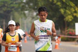 BIB: 4219, 46928, 45528
                            <button type="button" onclick="openModal(9874504)" class="btn btn-primary btn-sm float-right btn-popup" data-toggle="modal" data-target=".modal-high-quality">
                        <i class="fas fa-shopping-cart"></i> Add to Cart
                    </button>
                                            <button type="button" onclick="isThisMe(9874504, true)" class="btn btn-success btn-sm float-right btn-popup btn-isme hidden" data-toggle="tooltip" data-placement="bottom" title="นี่คือรูปของคุณใช่ไหม คลิกที่นี่เพื่อเอาเข้าอัลบั้ม">
                        <i class="fas fa-plus"></i> Add to album
                    </button>
                    <button type="button" onclick="isThisMe(9874504, false)" class="btn btn-warning btn-sm float-right btn-popup btn-isnotme hidden">
                        <i class="fas fa-ban"></i> Remove from album
                    </button>