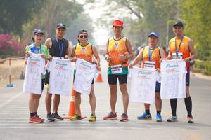 BIB: 42195, 06282, 195, 2195
                            <button type="button" onclick="openModal(9877765)" class="btn btn-primary btn-sm float-right btn-popup" data-toggle="modal" data-target=".modal-high-quality">
                        <i class="fas fa-shopping-cart"></i> Add to Cart
                    </button>
                                            <button type="button" onclick="isThisMe(9877765, true)" class="btn btn-success btn-sm float-right btn-popup btn-isme hidden" data-toggle="tooltip" data-placement="bottom" title="นี่คือรูปของคุณใช่ไหม คลิกที่นี่เพื่อเอาเข้าอัลบั้ม">
                        <i class="fas fa-plus"></i> Add to album
                    </button>
                    <button type="button" onclick="isThisMe(9877765, false)" class="btn btn-warning btn-sm float-right btn-popup btn-isnotme hidden">
                        <i class="fas fa-ban"></i> Remove from album
                    </button>