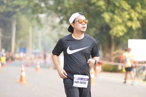 BIB: 46594
                            <button type="button" onclick="openModal(9873777)" class="btn btn-primary btn-sm float-right btn-popup" data-toggle="modal" data-target=".modal-high-quality">
                        <i class="fas fa-shopping-cart"></i> Add to Cart
                    </button>
                                            <button type="button" onclick="isThisMe(9873777, true)" class="btn btn-success btn-sm float-right btn-popup btn-isme hidden" data-toggle="tooltip" data-placement="bottom" title="นี่คือรูปของคุณใช่ไหม คลิกที่นี่เพื่อเอาเข้าอัลบั้ม">
                        <i class="fas fa-plus"></i> Add to album
                    </button>
                    <button type="button" onclick="isThisMe(9873777, false)" class="btn btn-warning btn-sm float-right btn-popup btn-isnotme hidden">
                        <i class="fas fa-ban"></i> Remove from album
                    </button>