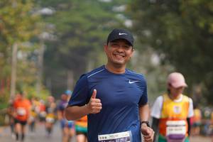 BIB: 12195
                            <button type="button" onclick="openModal(9875419)" class="btn btn-primary btn-sm float-right btn-popup" data-toggle="modal" data-target=".modal-high-quality">
                        <i class="fas fa-shopping-cart"></i> Add to Cart
                    </button>
                                            <button type="button" onclick="isThisMe(9875419, true)" class="btn btn-success btn-sm float-right btn-popup btn-isme hidden" data-toggle="tooltip" data-placement="bottom" title="นี่คือรูปของคุณใช่ไหม คลิกที่นี่เพื่อเอาเข้าอัลบั้ม">
                        <i class="fas fa-plus"></i> Add to album
                    </button>
                    <button type="button" onclick="isThisMe(9875419, false)" class="btn btn-warning btn-sm float-right btn-popup btn-isnotme hidden">
                        <i class="fas fa-ban"></i> Remove from album
                    </button>