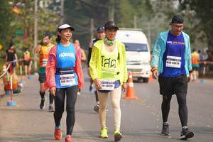 BIB: 46838, 45225, 48059
                            <button type="button" onclick="openModal(8698128)" class="btn btn-primary btn-sm float-right btn-popup" data-toggle="modal" data-target=".modal-high-quality">
                        <i class="fas fa-shopping-cart"></i> Add to Cart
                    </button>
                                            <button type="button" onclick="isThisMe(8698128, true)" class="btn btn-success btn-sm float-right btn-popup btn-isme hidden" data-toggle="tooltip" data-placement="bottom" title="นี่คือรูปของคุณใช่ไหม คลิกที่นี่เพื่อเอาเข้าอัลบั้ม">
                        <i class="fas fa-plus"></i> Add to album
                    </button>
                    <button type="button" onclick="isThisMe(8698128, false)" class="btn btn-warning btn-sm float-right btn-popup btn-isnotme hidden">
                        <i class="fas fa-ban"></i> Remove from album
                    </button>