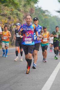 BIB: 46201
                            <button type="button" onclick="openModal(9164004)" class="btn btn-primary btn-sm float-right btn-popup" data-toggle="modal" data-target=".modal-high-quality">
                        <i class="fas fa-shopping-cart"></i> Add to Cart
                    </button>
                                            <button type="button" onclick="isThisMe(9164004, true)" class="btn btn-success btn-sm float-right btn-popup btn-isme hidden" data-toggle="tooltip" data-placement="bottom" title="นี่คือรูปของคุณใช่ไหม คลิกที่นี่เพื่อเอาเข้าอัลบั้ม">
                        <i class="fas fa-plus"></i> Add to album
                    </button>
                    <button type="button" onclick="isThisMe(9164004, false)" class="btn btn-warning btn-sm float-right btn-popup btn-isnotme hidden">
                        <i class="fas fa-ban"></i> Remove from album
                    </button>