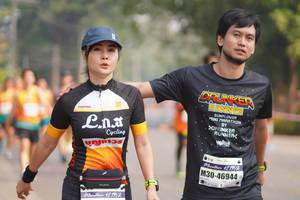 BIB: 1219, 46944, 42195
                            <button type="button" onclick="openModal(8655761)" class="btn btn-primary btn-sm float-right btn-popup" data-toggle="modal" data-target=".modal-high-quality">
                        <i class="fas fa-shopping-cart"></i> Add to Cart
                    </button>
                                            <button type="button" onclick="isThisMe(8655761, true)" class="btn btn-success btn-sm float-right btn-popup btn-isme hidden" data-toggle="tooltip" data-placement="bottom" title="นี่คือรูปของคุณใช่ไหม คลิกที่นี่เพื่อเอาเข้าอัลบั้ม">
                        <i class="fas fa-plus"></i> Add to album
                    </button>
                    <button type="button" onclick="isThisMe(8655761, false)" class="btn btn-warning btn-sm float-right btn-popup btn-isnotme hidden">
                        <i class="fas fa-ban"></i> Remove from album
                    </button>