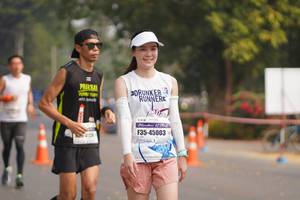 BIB: 45003
                            <button type="button" onclick="openModal(8695553)" class="btn btn-primary btn-sm float-right btn-popup" data-toggle="modal" data-target=".modal-high-quality">
                        <i class="fas fa-shopping-cart"></i> Add to Cart
                    </button>
                                            <button type="button" onclick="isThisMe(8695553, true)" class="btn btn-success btn-sm float-right btn-popup btn-isme hidden" data-toggle="tooltip" data-placement="bottom" title="นี่คือรูปของคุณใช่ไหม คลิกที่นี่เพื่อเอาเข้าอัลบั้ม">
                        <i class="fas fa-plus"></i> Add to album
                    </button>
                    <button type="button" onclick="isThisMe(8695553, false)" class="btn btn-warning btn-sm float-right btn-popup btn-isnotme hidden">
                        <i class="fas fa-ban"></i> Remove from album
                    </button>