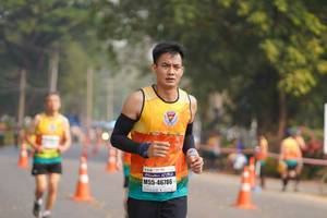 BIB: 46786
                            <button type="button" onclick="openModal(8812039)" class="btn btn-primary btn-sm float-right btn-popup" data-toggle="modal" data-target=".modal-high-quality">
                        <i class="fas fa-shopping-cart"></i> Add to Cart
                    </button>
                                            <button type="button" onclick="isThisMe(8812039, true)" class="btn btn-success btn-sm float-right btn-popup btn-isme hidden" data-toggle="tooltip" data-placement="bottom" title="นี่คือรูปของคุณใช่ไหม คลิกที่นี่เพื่อเอาเข้าอัลบั้ม">
                        <i class="fas fa-plus"></i> Add to album
                    </button>
                    <button type="button" onclick="isThisMe(8812039, false)" class="btn btn-warning btn-sm float-right btn-popup btn-isnotme hidden">
                        <i class="fas fa-ban"></i> Remove from album
                    </button>
