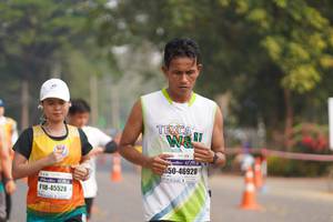 BIB: 46928, 45528
                            <button type="button" onclick="openModal(8813943)" class="btn btn-primary btn-sm float-right btn-popup" data-toggle="modal" data-target=".modal-high-quality">
                        <i class="fas fa-shopping-cart"></i> Add to Cart
                    </button>
                                            <button type="button" onclick="isThisMe(8813943, true)" class="btn btn-success btn-sm float-right btn-popup btn-isme hidden" data-toggle="tooltip" data-placement="bottom" title="นี่คือรูปของคุณใช่ไหม คลิกที่นี่เพื่อเอาเข้าอัลบั้ม">
                        <i class="fas fa-plus"></i> Add to album
                    </button>
                    <button type="button" onclick="isThisMe(8813943, false)" class="btn btn-warning btn-sm float-right btn-popup btn-isnotme hidden">
                        <i class="fas fa-ban"></i> Remove from album
                    </button>