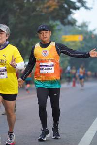 BIB: 46862, 508
                            <button type="button" onclick="openModal(9117012)" class="btn btn-primary btn-sm float-right btn-popup" data-toggle="modal" data-target=".modal-high-quality">
                        <i class="fas fa-shopping-cart"></i> Add to Cart
                    </button>
                                            <button type="button" onclick="isThisMe(9117012, true)" class="btn btn-success btn-sm float-right btn-popup btn-isme hidden" data-toggle="tooltip" data-placement="bottom" title="นี่คือรูปของคุณใช่ไหม คลิกที่นี่เพื่อเอาเข้าอัลบั้ม">
                        <i class="fas fa-plus"></i> Add to album
                    </button>
                    <button type="button" onclick="isThisMe(9117012, false)" class="btn btn-warning btn-sm float-right btn-popup btn-isnotme hidden">
                        <i class="fas fa-ban"></i> Remove from album
                    </button>