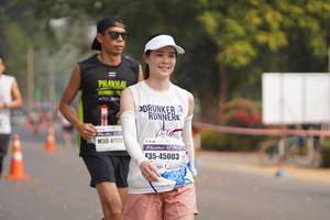 BIB: 41124, 12192, 45003
                            <button type="button" onclick="openModal(8696655)" class="btn btn-primary btn-sm float-right btn-popup" data-toggle="modal" data-target=".modal-high-quality">
                        <i class="fas fa-shopping-cart"></i> Add to Cart
                    </button>
                                            <button type="button" onclick="isThisMe(8696655, true)" class="btn btn-success btn-sm float-right btn-popup btn-isme hidden" data-toggle="tooltip" data-placement="bottom" title="นี่คือรูปของคุณใช่ไหม คลิกที่นี่เพื่อเอาเข้าอัลบั้ม">
                        <i class="fas fa-plus"></i> Add to album
                    </button>
                    <button type="button" onclick="isThisMe(8696655, false)" class="btn btn-warning btn-sm float-right btn-popup btn-isnotme hidden">
                        <i class="fas fa-ban"></i> Remove from album
                    </button>