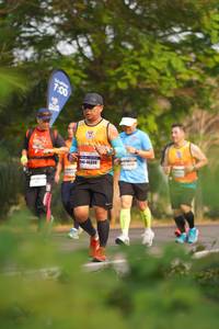 BIB: 700, 46338
                            <button type="button" onclick="openModal(8563756)" class="btn btn-primary btn-sm float-right btn-popup" data-toggle="modal" data-target=".modal-high-quality">
                        <i class="fas fa-shopping-cart"></i> Add to Cart
                    </button>
                                            <button type="button" onclick="isThisMe(8563756, true)" class="btn btn-success btn-sm float-right btn-popup btn-isme hidden" data-toggle="tooltip" data-placement="bottom" title="นี่คือรูปของคุณใช่ไหม คลิกที่นี่เพื่อเอาเข้าอัลบั้ม">
                        <i class="fas fa-plus"></i> Add to album
                    </button>
                    <button type="button" onclick="isThisMe(8563756, false)" class="btn btn-warning btn-sm float-right btn-popup btn-isnotme hidden">
                        <i class="fas fa-ban"></i> Remove from album
                    </button>