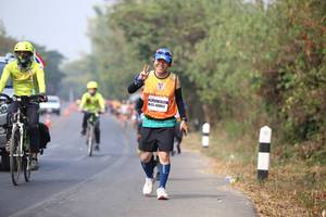 BIB: 863
                            <button type="button" onclick="openModal(9941887)" class="btn btn-primary btn-sm float-right btn-popup" data-toggle="modal" data-target=".modal-high-quality">
                        <i class="fas fa-shopping-cart"></i> Add to Cart
                    </button>
                                            <button type="button" onclick="isThisMe(9941887, true)" class="btn btn-success btn-sm float-right btn-popup btn-isme hidden" data-toggle="tooltip" data-placement="bottom" title="นี่คือรูปของคุณใช่ไหม คลิกที่นี่เพื่อเอาเข้าอัลบั้ม">
                        <i class="fas fa-plus"></i> Add to album
                    </button>
                    <button type="button" onclick="isThisMe(9941887, false)" class="btn btn-warning btn-sm float-right btn-popup btn-isnotme hidden">
                        <i class="fas fa-ban"></i> Remove from album
                    </button>