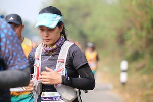 BIB: 42195
                            <button type="button" onclick="openModal(9942190)" class="btn btn-primary btn-sm float-right btn-popup" data-toggle="modal" data-target=".modal-high-quality">
                        <i class="fas fa-shopping-cart"></i> Add to Cart
                    </button>
                                            <button type="button" onclick="isThisMe(9942190, true)" class="btn btn-success btn-sm float-right btn-popup btn-isme hidden" data-toggle="tooltip" data-placement="bottom" title="นี่คือรูปของคุณใช่ไหม คลิกที่นี่เพื่อเอาเข้าอัลบั้ม">
                        <i class="fas fa-plus"></i> Add to album
                    </button>
                    <button type="button" onclick="isThisMe(9942190, false)" class="btn btn-warning btn-sm float-right btn-popup btn-isnotme hidden">
                        <i class="fas fa-ban"></i> Remove from album
                    </button>