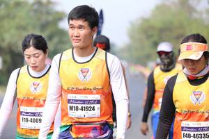 BIB: 12195, 41924, 217, 4009, 42195, 46335
                            <button type="button" onclick="openModal(10288880)" class="btn btn-primary btn-sm float-right btn-popup" data-toggle="modal" data-target=".modal-high-quality">
                        <i class="fas fa-shopping-cart"></i> Add to Cart
                    </button>
                                            <button type="button" onclick="isThisMe(10288880, true)" class="btn btn-success btn-sm float-right btn-popup btn-isme hidden" data-toggle="tooltip" data-placement="bottom" title="นี่คือรูปของคุณใช่ไหม คลิกที่นี่เพื่อเอาเข้าอัลบั้ม">
                        <i class="fas fa-plus"></i> Add to album
                    </button>
                    <button type="button" onclick="isThisMe(10288880, false)" class="btn btn-warning btn-sm float-right btn-popup btn-isnotme hidden">
                        <i class="fas fa-ban"></i> Remove from album
                    </button>