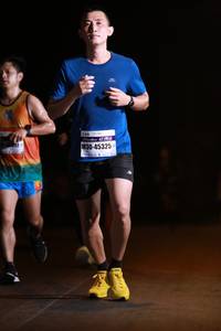 BIB: 200, 45325
                            <button type="button" onclick="openModal(7904648)" class="btn btn-primary btn-sm float-right btn-popup" data-toggle="modal" data-target=".modal-high-quality">
                        <i class="fas fa-shopping-cart"></i> Add to Cart
                    </button>
                                            <button type="button" onclick="isThisMe(7904648, true)" class="btn btn-success btn-sm float-right btn-popup btn-isme hidden" data-toggle="tooltip" data-placement="bottom" title="นี่คือรูปของคุณใช่ไหม คลิกที่นี่เพื่อเอาเข้าอัลบั้ม">
                        <i class="fas fa-plus"></i> Add to album
                    </button>
                    <button type="button" onclick="isThisMe(7904648, false)" class="btn btn-warning btn-sm float-right btn-popup btn-isnotme hidden">
                        <i class="fas fa-ban"></i> Remove from album
                    </button>