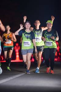 BIB: 155, 47506
                            <button type="button" onclick="openModal(10390572)" class="btn btn-primary btn-sm float-right btn-popup" data-toggle="modal" data-target=".modal-high-quality">
                        <i class="fas fa-shopping-cart"></i> Add to Cart
                    </button>
                                            <button type="button" onclick="isThisMe(10390572, true)" class="btn btn-success btn-sm float-right btn-popup btn-isme hidden" data-toggle="tooltip" data-placement="bottom" title="นี่คือรูปของคุณใช่ไหม คลิกที่นี่เพื่อเอาเข้าอัลบั้ม">
                        <i class="fas fa-plus"></i> Add to album
                    </button>
                    <button type="button" onclick="isThisMe(10390572, false)" class="btn btn-warning btn-sm float-right btn-popup btn-isnotme hidden">
                        <i class="fas fa-ban"></i> Remove from album
                    </button>