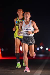 BIB: 4854
                            <button type="button" onclick="openModal(10038814)" class="btn btn-primary btn-sm float-right btn-popup" data-toggle="modal" data-target=".modal-high-quality">
                        <i class="fas fa-shopping-cart"></i> Add to Cart
                    </button>
                                            <button type="button" onclick="isThisMe(10038814, true)" class="btn btn-success btn-sm float-right btn-popup btn-isme hidden" data-toggle="tooltip" data-placement="bottom" title="นี่คือรูปของคุณใช่ไหม คลิกที่นี่เพื่อเอาเข้าอัลบั้ม">
                        <i class="fas fa-plus"></i> Add to album
                    </button>
                    <button type="button" onclick="isThisMe(10038814, false)" class="btn btn-warning btn-sm float-right btn-popup btn-isnotme hidden">
                        <i class="fas fa-ban"></i> Remove from album
                    </button>