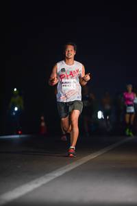 BIB: 422
                            <button type="button" onclick="openModal(10074685)" class="btn btn-primary btn-sm float-right btn-popup" data-toggle="modal" data-target=".modal-high-quality">
                        <i class="fas fa-shopping-cart"></i> Add to Cart
                    </button>
                                            <button type="button" onclick="isThisMe(10074685, true)" class="btn btn-success btn-sm float-right btn-popup btn-isme hidden" data-toggle="tooltip" data-placement="bottom" title="นี่คือรูปของคุณใช่ไหม คลิกที่นี่เพื่อเอาเข้าอัลบั้ม">
                        <i class="fas fa-plus"></i> Add to album
                    </button>
                    <button type="button" onclick="isThisMe(10074685, false)" class="btn btn-warning btn-sm float-right btn-popup btn-isnotme hidden">
                        <i class="fas fa-ban"></i> Remove from album
                    </button>