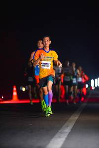 BIB: 4125
                            <button type="button" onclick="openModal(10039203)" class="btn btn-primary btn-sm float-right btn-popup" data-toggle="modal" data-target=".modal-high-quality">
                        <i class="fas fa-shopping-cart"></i> Add to Cart
                    </button>
                                            <button type="button" onclick="isThisMe(10039203, true)" class="btn btn-success btn-sm float-right btn-popup btn-isme hidden" data-toggle="tooltip" data-placement="bottom" title="นี่คือรูปของคุณใช่ไหม คลิกที่นี่เพื่อเอาเข้าอัลบั้ม">
                        <i class="fas fa-plus"></i> Add to album
                    </button>
                    <button type="button" onclick="isThisMe(10039203, false)" class="btn btn-warning btn-sm float-right btn-popup btn-isnotme hidden">
                        <i class="fas fa-ban"></i> Remove from album
                    </button>