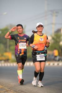 BIB: 140, 4505, 46970
                            <button type="button" onclick="openModal(10260117)" class="btn btn-primary btn-sm float-right btn-popup" data-toggle="modal" data-target=".modal-high-quality">
                        <i class="fas fa-shopping-cart"></i> Add to Cart
                    </button>
                                            <button type="button" onclick="isThisMe(10260117, true)" class="btn btn-success btn-sm float-right btn-popup btn-isme hidden" data-toggle="tooltip" data-placement="bottom" title="นี่คือรูปของคุณใช่ไหม คลิกที่นี่เพื่อเอาเข้าอัลบั้ม">
                        <i class="fas fa-plus"></i> Add to album
                    </button>
                    <button type="button" onclick="isThisMe(10260117, false)" class="btn btn-warning btn-sm float-right btn-popup btn-isnotme hidden">
                        <i class="fas fa-ban"></i> Remove from album
                    </button>