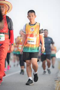 BIB: 15501
                            <button type="button" onclick="openModal(10351120)" class="btn btn-primary btn-sm float-right btn-popup" data-toggle="modal" data-target=".modal-high-quality">
                        <i class="fas fa-shopping-cart"></i> Add to Cart
                    </button>
                                            <button type="button" onclick="isThisMe(10351120, true)" class="btn btn-success btn-sm float-right btn-popup btn-isme hidden" data-toggle="tooltip" data-placement="bottom" title="นี่คือรูปของคุณใช่ไหม คลิกที่นี่เพื่อเอาเข้าอัลบั้ม">
                        <i class="fas fa-plus"></i> Add to album
                    </button>
                    <button type="button" onclick="isThisMe(10351120, false)" class="btn btn-warning btn-sm float-right btn-popup btn-isnotme hidden">
                        <i class="fas fa-ban"></i> Remove from album
                    </button>