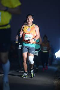 BIB: 26244
                            <button type="button" onclick="openModal(10290533)" class="btn btn-primary btn-sm float-right btn-popup" data-toggle="modal" data-target=".modal-high-quality">
                        <i class="fas fa-shopping-cart"></i> Add to Cart
                    </button>
                                            <button type="button" onclick="isThisMe(10290533, true)" class="btn btn-success btn-sm float-right btn-popup btn-isme hidden" data-toggle="tooltip" data-placement="bottom" title="นี่คือรูปของคุณใช่ไหม คลิกที่นี่เพื่อเอาเข้าอัลบั้ม">
                        <i class="fas fa-plus"></i> Add to album
                    </button>
                    <button type="button" onclick="isThisMe(10290533, false)" class="btn btn-warning btn-sm float-right btn-popup btn-isnotme hidden">
                        <i class="fas fa-ban"></i> Remove from album
                    </button>