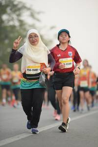 BIB: 17304, 15887
                            <button type="button" onclick="openModal(10353112)" class="btn btn-primary btn-sm float-right btn-popup" data-toggle="modal" data-target=".modal-high-quality">
                        <i class="fas fa-shopping-cart"></i> Add to Cart
                    </button>
                                            <button type="button" onclick="isThisMe(10353112, true)" class="btn btn-success btn-sm float-right btn-popup btn-isme hidden" data-toggle="tooltip" data-placement="bottom" title="นี่คือรูปของคุณใช่ไหม คลิกที่นี่เพื่อเอาเข้าอัลบั้ม">
                        <i class="fas fa-plus"></i> Add to album
                    </button>
                    <button type="button" onclick="isThisMe(10353112, false)" class="btn btn-warning btn-sm float-right btn-popup btn-isnotme hidden">
                        <i class="fas fa-ban"></i> Remove from album
                    </button>