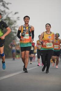 BIB: 26721, 26433
                            <button type="button" onclick="openModal(10355895)" class="btn btn-primary btn-sm float-right btn-popup" data-toggle="modal" data-target=".modal-high-quality">
                        <i class="fas fa-shopping-cart"></i> Add to Cart
                    </button>
                                            <button type="button" onclick="isThisMe(10355895, true)" class="btn btn-success btn-sm float-right btn-popup btn-isme hidden" data-toggle="tooltip" data-placement="bottom" title="นี่คือรูปของคุณใช่ไหม คลิกที่นี่เพื่อเอาเข้าอัลบั้ม">
                        <i class="fas fa-plus"></i> Add to album
                    </button>
                    <button type="button" onclick="isThisMe(10355895, false)" class="btn btn-warning btn-sm float-right btn-popup btn-isnotme hidden">
                        <i class="fas fa-ban"></i> Remove from album
                    </button>