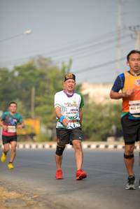 BIB: 0425
                            <button type="button" onclick="openModal(10258516)" class="btn btn-primary btn-sm float-right btn-popup" data-toggle="modal" data-target=".modal-high-quality">
                        <i class="fas fa-shopping-cart"></i> Add to Cart
                    </button>
                                            <button type="button" onclick="isThisMe(10258516, true)" class="btn btn-success btn-sm float-right btn-popup btn-isme hidden" data-toggle="tooltip" data-placement="bottom" title="นี่คือรูปของคุณใช่ไหม คลิกที่นี่เพื่อเอาเข้าอัลบั้ม">
                        <i class="fas fa-plus"></i> Add to album
                    </button>
                    <button type="button" onclick="isThisMe(10258516, false)" class="btn btn-warning btn-sm float-right btn-popup btn-isnotme hidden">
                        <i class="fas fa-ban"></i> Remove from album
                    </button>