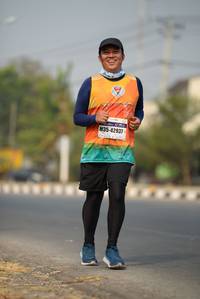 BIB: 42937
                            <button type="button" onclick="openModal(10385425)" class="btn btn-primary btn-sm float-right btn-popup" data-toggle="modal" data-target=".modal-high-quality">
                        <i class="fas fa-shopping-cart"></i> Add to Cart
                    </button>
                                            <button type="button" onclick="isThisMe(10385425, true)" class="btn btn-success btn-sm float-right btn-popup btn-isme hidden" data-toggle="tooltip" data-placement="bottom" title="นี่คือรูปของคุณใช่ไหม คลิกที่นี่เพื่อเอาเข้าอัลบั้ม">
                        <i class="fas fa-plus"></i> Add to album
                    </button>
                    <button type="button" onclick="isThisMe(10385425, false)" class="btn btn-warning btn-sm float-right btn-popup btn-isnotme hidden">
                        <i class="fas fa-ban"></i> Remove from album
                    </button>