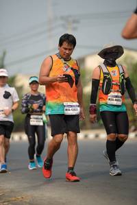 BIB: 4685, 43021
                            <button type="button" onclick="openModal(10386885)" class="btn btn-primary btn-sm float-right btn-popup" data-toggle="modal" data-target=".modal-high-quality">
                        <i class="fas fa-shopping-cart"></i> Add to Cart
                    </button>
                                            <button type="button" onclick="isThisMe(10386885, true)" class="btn btn-success btn-sm float-right btn-popup btn-isme hidden" data-toggle="tooltip" data-placement="bottom" title="นี่คือรูปของคุณใช่ไหม คลิกที่นี่เพื่อเอาเข้าอัลบั้ม">
                        <i class="fas fa-plus"></i> Add to album
                    </button>
                    <button type="button" onclick="isThisMe(10386885, false)" class="btn btn-warning btn-sm float-right btn-popup btn-isnotme hidden">
                        <i class="fas fa-ban"></i> Remove from album
                    </button>