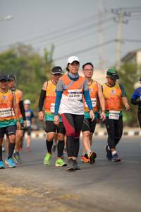 BIB: 47719
                            <button type="button" onclick="openModal(10387115)" class="btn btn-primary btn-sm float-right btn-popup" data-toggle="modal" data-target=".modal-high-quality">
                        <i class="fas fa-shopping-cart"></i> Add to Cart
                    </button>
                                            <button type="button" onclick="isThisMe(10387115, true)" class="btn btn-success btn-sm float-right btn-popup btn-isme hidden" data-toggle="tooltip" data-placement="bottom" title="นี่คือรูปของคุณใช่ไหม คลิกที่นี่เพื่อเอาเข้าอัลบั้ม">
                        <i class="fas fa-plus"></i> Add to album
                    </button>
                    <button type="button" onclick="isThisMe(10387115, false)" class="btn btn-warning btn-sm float-right btn-popup btn-isnotme hidden">
                        <i class="fas fa-ban"></i> Remove from album
                    </button>