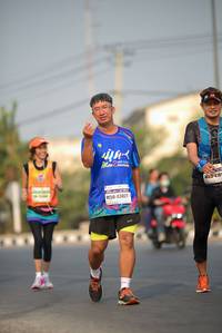 BIB: 781, 43021
                            <button type="button" onclick="openModal(10258799)" class="btn btn-primary btn-sm float-right btn-popup" data-toggle="modal" data-target=".modal-high-quality">
                        <i class="fas fa-shopping-cart"></i> Add to Cart
                    </button>
                                            <button type="button" onclick="isThisMe(10258799, true)" class="btn btn-success btn-sm float-right btn-popup btn-isme hidden" data-toggle="tooltip" data-placement="bottom" title="นี่คือรูปของคุณใช่ไหม คลิกที่นี่เพื่อเอาเข้าอัลบั้ม">
                        <i class="fas fa-plus"></i> Add to album
                    </button>
                    <button type="button" onclick="isThisMe(10258799, false)" class="btn btn-warning btn-sm float-right btn-popup btn-isnotme hidden">
                        <i class="fas fa-ban"></i> Remove from album
                    </button>