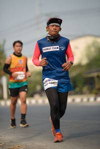 BIB: 41892
                            <button type="button" onclick="openModal(10386936)" class="btn btn-primary btn-sm float-right btn-popup" data-toggle="modal" data-target=".modal-high-quality">
                        <i class="fas fa-shopping-cart"></i> Add to Cart
                    </button>
                                            <button type="button" onclick="isThisMe(10386936, true)" class="btn btn-success btn-sm float-right btn-popup btn-isme hidden" data-toggle="tooltip" data-placement="bottom" title="นี่คือรูปของคุณใช่ไหม คลิกที่นี่เพื่อเอาเข้าอัลบั้ม">
                        <i class="fas fa-plus"></i> Add to album
                    </button>
                    <button type="button" onclick="isThisMe(10386936, false)" class="btn btn-warning btn-sm float-right btn-popup btn-isnotme hidden">
                        <i class="fas fa-ban"></i> Remove from album
                    </button>