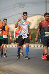 BIB: 840, 46148
                            <button type="button" onclick="openModal(10386952)" class="btn btn-primary btn-sm float-right btn-popup" data-toggle="modal" data-target=".modal-high-quality">
                        <i class="fas fa-shopping-cart"></i> Add to Cart
                    </button>
                                            <button type="button" onclick="isThisMe(10386952, true)" class="btn btn-success btn-sm float-right btn-popup btn-isme hidden" data-toggle="tooltip" data-placement="bottom" title="นี่คือรูปของคุณใช่ไหม คลิกที่นี่เพื่อเอาเข้าอัลบั้ม">
                        <i class="fas fa-plus"></i> Add to album
                    </button>
                    <button type="button" onclick="isThisMe(10386952, false)" class="btn btn-warning btn-sm float-right btn-popup btn-isnotme hidden">
                        <i class="fas fa-ban"></i> Remove from album
                    </button>