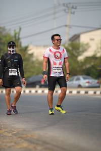 BIB: 46918
                            <button type="button" onclick="openModal(10389512)" class="btn btn-primary btn-sm float-right btn-popup" data-toggle="modal" data-target=".modal-high-quality">
                        <i class="fas fa-shopping-cart"></i> Add to Cart
                    </button>
                                            <button type="button" onclick="isThisMe(10389512, true)" class="btn btn-success btn-sm float-right btn-popup btn-isme hidden" data-toggle="tooltip" data-placement="bottom" title="นี่คือรูปของคุณใช่ไหม คลิกที่นี่เพื่อเอาเข้าอัลบั้ม">
                        <i class="fas fa-plus"></i> Add to album
                    </button>
                    <button type="button" onclick="isThisMe(10389512, false)" class="btn btn-warning btn-sm float-right btn-popup btn-isnotme hidden">
                        <i class="fas fa-ban"></i> Remove from album
                    </button>