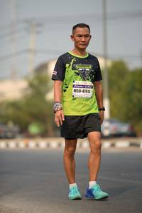 BIB: 47613
                            <button type="button" onclick="openModal(10385595)" class="btn btn-primary btn-sm float-right btn-popup" data-toggle="modal" data-target=".modal-high-quality">
                        <i class="fas fa-shopping-cart"></i> Add to Cart
                    </button>
                                            <button type="button" onclick="isThisMe(10385595, true)" class="btn btn-success btn-sm float-right btn-popup btn-isme hidden" data-toggle="tooltip" data-placement="bottom" title="นี่คือรูปของคุณใช่ไหม คลิกที่นี่เพื่อเอาเข้าอัลบั้ม">
                        <i class="fas fa-plus"></i> Add to album
                    </button>
                    <button type="button" onclick="isThisMe(10385595, false)" class="btn btn-warning btn-sm float-right btn-popup btn-isnotme hidden">
                        <i class="fas fa-ban"></i> Remove from album
                    </button>