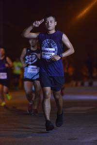 BIB: 41011
                            <button type="button" onclick="openModal(7699015)" class="btn btn-primary btn-sm float-right btn-popup" data-toggle="modal" data-target=".modal-high-quality">
                        <i class="fas fa-shopping-cart"></i> Add to Cart
                    </button>
                                            <button type="button" onclick="isThisMe(7699015, true)" class="btn btn-success btn-sm float-right btn-popup btn-isme hidden" data-toggle="tooltip" data-placement="bottom" title="นี่คือรูปของคุณใช่ไหม คลิกที่นี่เพื่อเอาเข้าอัลบั้ม">
                        <i class="fas fa-plus"></i> Add to album
                    </button>
                    <button type="button" onclick="isThisMe(7699015, false)" class="btn btn-warning btn-sm float-right btn-popup btn-isnotme hidden">
                        <i class="fas fa-ban"></i> Remove from album
                    </button>