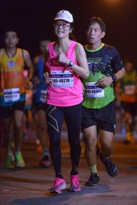 BIB: 40270, 48480
                            <button type="button" onclick="openModal(7715001)" class="btn btn-primary btn-sm float-right btn-popup" data-toggle="modal" data-target=".modal-high-quality">
                        <i class="fas fa-shopping-cart"></i> Add to Cart
                    </button>
                                            <button type="button" onclick="isThisMe(7715001, true)" class="btn btn-success btn-sm float-right btn-popup btn-isme hidden" data-toggle="tooltip" data-placement="bottom" title="นี่คือรูปของคุณใช่ไหม คลิกที่นี่เพื่อเอาเข้าอัลบั้ม">
                        <i class="fas fa-plus"></i> Add to album
                    </button>
                    <button type="button" onclick="isThisMe(7715001, false)" class="btn btn-warning btn-sm float-right btn-popup btn-isnotme hidden">
                        <i class="fas fa-ban"></i> Remove from album
                    </button>