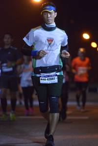 BIB: 42602
                            <button type="button" onclick="openModal(7742258)" class="btn btn-primary btn-sm float-right btn-popup" data-toggle="modal" data-target=".modal-high-quality">
                        <i class="fas fa-shopping-cart"></i> Add to Cart
                    </button>
                                            <button type="button" onclick="isThisMe(7742258, true)" class="btn btn-success btn-sm float-right btn-popup btn-isme hidden" data-toggle="tooltip" data-placement="bottom" title="นี่คือรูปของคุณใช่ไหม คลิกที่นี่เพื่อเอาเข้าอัลบั้ม">
                        <i class="fas fa-plus"></i> Add to album
                    </button>
                    <button type="button" onclick="isThisMe(7742258, false)" class="btn btn-warning btn-sm float-right btn-popup btn-isnotme hidden">
                        <i class="fas fa-ban"></i> Remove from album
                    </button>