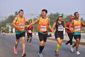 BIB: 4659, 047838, 459, 41092
                            <button type="button" onclick="openModal(10245526)" class="btn btn-primary btn-sm float-right btn-popup" data-toggle="modal" data-target=".modal-high-quality">
                        <i class="fas fa-shopping-cart"></i> Add to Cart
                    </button>
                                            <button type="button" onclick="isThisMe(10245526, true)" class="btn btn-success btn-sm float-right btn-popup btn-isme hidden" data-toggle="tooltip" data-placement="bottom" title="นี่คือรูปของคุณใช่ไหม คลิกที่นี่เพื่อเอาเข้าอัลบั้ม">
                        <i class="fas fa-plus"></i> Add to album
                    </button>
                    <button type="button" onclick="isThisMe(10245526, false)" class="btn btn-warning btn-sm float-right btn-popup btn-isnotme hidden">
                        <i class="fas fa-ban"></i> Remove from album
                    </button>