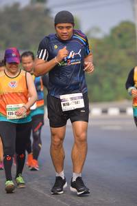 BIB: 7941
                            <button type="button" onclick="openModal(10246458)" class="btn btn-primary btn-sm float-right btn-popup" data-toggle="modal" data-target=".modal-high-quality">
                        <i class="fas fa-shopping-cart"></i> Add to Cart
                    </button>
                                            <button type="button" onclick="isThisMe(10246458, true)" class="btn btn-success btn-sm float-right btn-popup btn-isme hidden" data-toggle="tooltip" data-placement="bottom" title="นี่คือรูปของคุณใช่ไหม คลิกที่นี่เพื่อเอาเข้าอัลบั้ม">
                        <i class="fas fa-plus"></i> Add to album
                    </button>
                    <button type="button" onclick="isThisMe(10246458, false)" class="btn btn-warning btn-sm float-right btn-popup btn-isnotme hidden">
                        <i class="fas fa-ban"></i> Remove from album
                    </button>