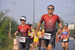 BIB: 40824, 40004
                            <button type="button" onclick="openModal(10247099)" class="btn btn-primary btn-sm float-right btn-popup" data-toggle="modal" data-target=".modal-high-quality">
                        <i class="fas fa-shopping-cart"></i> Add to Cart
                    </button>
                                            <button type="button" onclick="isThisMe(10247099, true)" class="btn btn-success btn-sm float-right btn-popup btn-isme hidden" data-toggle="tooltip" data-placement="bottom" title="นี่คือรูปของคุณใช่ไหม คลิกที่นี่เพื่อเอาเข้าอัลบั้ม">
                        <i class="fas fa-plus"></i> Add to album
                    </button>
                    <button type="button" onclick="isThisMe(10247099, false)" class="btn btn-warning btn-sm float-right btn-popup btn-isnotme hidden">
                        <i class="fas fa-ban"></i> Remove from album
                    </button>