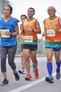 BIB: 11799, 15541
                            <button type="button" onclick="openModal(7471679)" class="btn btn-primary btn-sm float-right btn-popup" data-toggle="modal" data-target=".modal-high-quality">
                        <i class="fas fa-shopping-cart"></i> Add to Cart
                    </button>
                                            <button type="button" onclick="isThisMe(7471679, true)" class="btn btn-success btn-sm float-right btn-popup btn-isme hidden" data-toggle="tooltip" data-placement="bottom" title="นี่คือรูปของคุณใช่ไหม คลิกที่นี่เพื่อเอาเข้าอัลบั้ม">
                        <i class="fas fa-plus"></i> Add to album
                    </button>
                    <button type="button" onclick="isThisMe(7471679, false)" class="btn btn-warning btn-sm float-right btn-popup btn-isnotme hidden">
                        <i class="fas fa-ban"></i> Remove from album
                    </button>