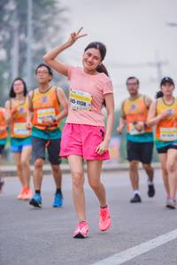 BIB: 11138
                            <button type="button" onclick="openModal(9870866)" class="btn btn-primary btn-sm float-right btn-popup" data-toggle="modal" data-target=".modal-high-quality">
                        <i class="fas fa-shopping-cart"></i> Add to Cart
                    </button>
                                            <button type="button" onclick="isThisMe(9870866, true)" class="btn btn-success btn-sm float-right btn-popup btn-isme hidden" data-toggle="tooltip" data-placement="bottom" title="นี่คือรูปของคุณใช่ไหม คลิกที่นี่เพื่อเอาเข้าอัลบั้ม">
                        <i class="fas fa-plus"></i> Add to album
                    </button>
                    <button type="button" onclick="isThisMe(9870866, false)" class="btn btn-warning btn-sm float-right btn-popup btn-isnotme hidden">
                        <i class="fas fa-ban"></i> Remove from album
                    </button>