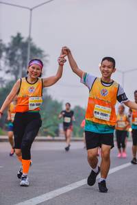 BIB: 15501, 104
                            <button type="button" onclick="openModal(9870469)" class="btn btn-primary btn-sm float-right btn-popup" data-toggle="modal" data-target=".modal-high-quality">
                        <i class="fas fa-shopping-cart"></i> Add to Cart
                    </button>
                                            <button type="button" onclick="isThisMe(9870469, true)" class="btn btn-success btn-sm float-right btn-popup btn-isme hidden" data-toggle="tooltip" data-placement="bottom" title="นี่คือรูปของคุณใช่ไหม คลิกที่นี่เพื่อเอาเข้าอัลบั้ม">
                        <i class="fas fa-plus"></i> Add to album
                    </button>
                    <button type="button" onclick="isThisMe(9870469, false)" class="btn btn-warning btn-sm float-right btn-popup btn-isnotme hidden">
                        <i class="fas fa-ban"></i> Remove from album
                    </button>