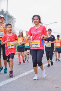 BIB: 0255, 10138, 1097
                            <button type="button" onclick="openModal(9872027)" class="btn btn-primary btn-sm float-right btn-popup" data-toggle="modal" data-target=".modal-high-quality">
                        <i class="fas fa-shopping-cart"></i> Add to Cart
                    </button>
                                            <button type="button" onclick="isThisMe(9872027, true)" class="btn btn-success btn-sm float-right btn-popup btn-isme hidden" data-toggle="tooltip" data-placement="bottom" title="นี่คือรูปของคุณใช่ไหม คลิกที่นี่เพื่อเอาเข้าอัลบั้ม">
                        <i class="fas fa-plus"></i> Add to album
                    </button>
                    <button type="button" onclick="isThisMe(9872027, false)" class="btn btn-warning btn-sm float-right btn-popup btn-isnotme hidden">
                        <i class="fas fa-ban"></i> Remove from album
                    </button>